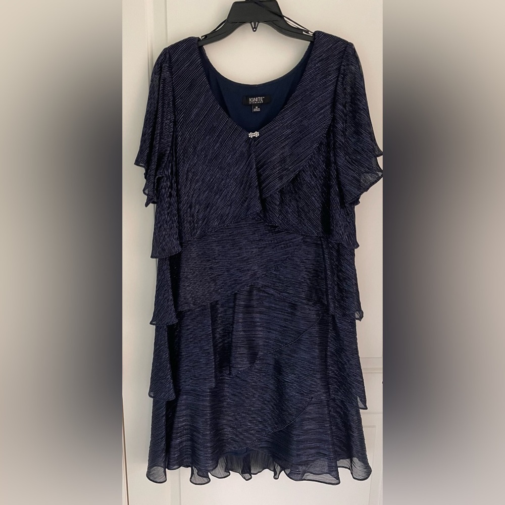 Size 16 Ignite the Evenings Shimmer tired dress.
